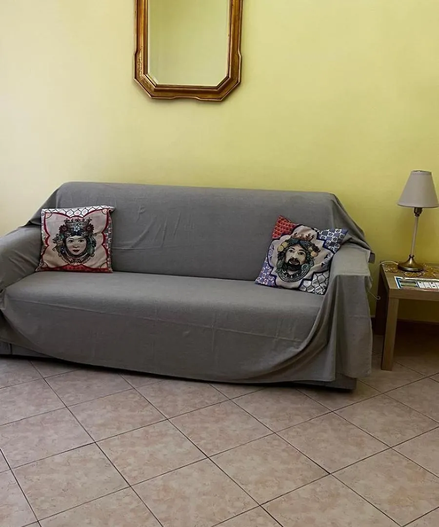 Casa Nicole - Letojanni Taormina 아파트 0*,